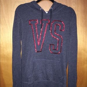 EUC Victoria’s Secret sweatshirt
